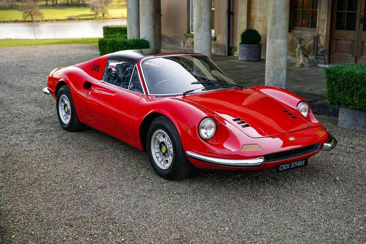 ferrari dino 1