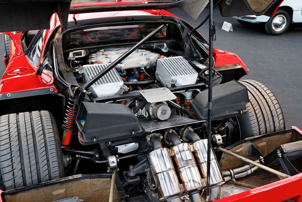 motore ferrari f40 immagine thesupermat