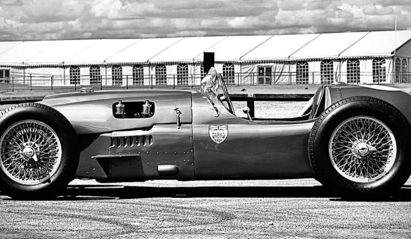 Aston Martin DP155