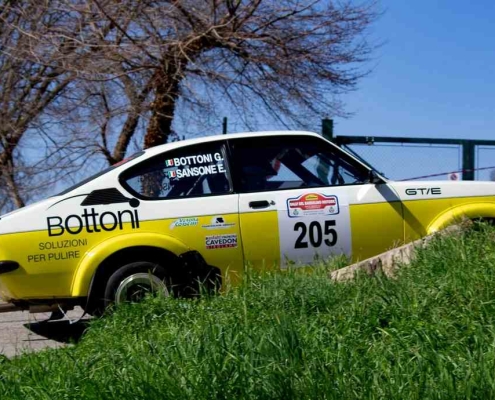 Bottoni - Sansone su Opel Kadett GT-E