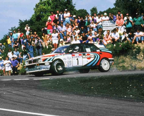 Didier Auriol al Tour de Corse con la Lancia Delta Integrale 16V
